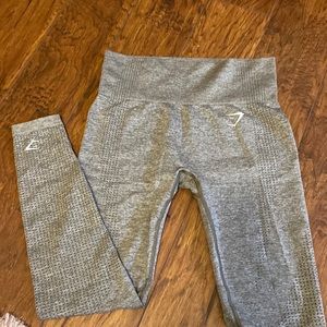 Gym shark leggings!!